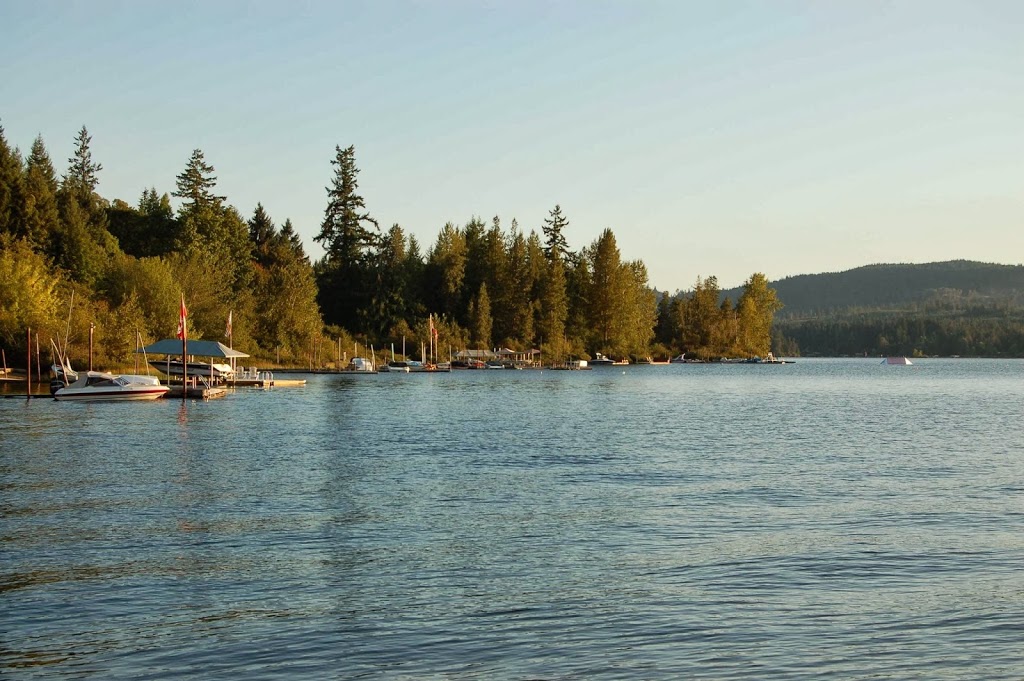 Woodview Bed and Breakfast | 2962 Roozendaal Rd, Cowichan Valley B, BC V0R 2W1, Canada | Phone: (250) 733-2000