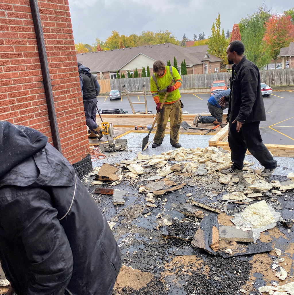 Roof.to | 97 Gledhill Ave, Toronto, ON M4C 5K7, Canada | Phone: (647) 801-0837