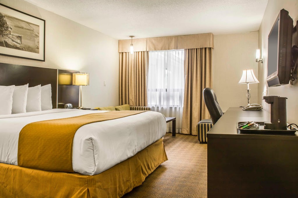 Quality Hotel | 950 Walkers Line, Burlington, ON L7N 2G2, Canada | Phone: (905) 639-9290