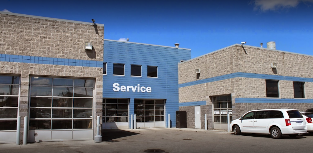 Varsity Chrysler Service & Repair Centre | 665 Goddard Ave NE, Calgary, AB T2K 6K1, Canada | Phone: (403) 730-4010