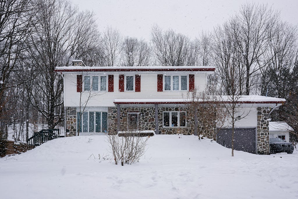 Chalet Saint Gabriel | 95 Chem. du Domaine, Saint-Gabriel-de-Brandon, QC J0K 2N0, Canada | Phone: (438) 395-1702