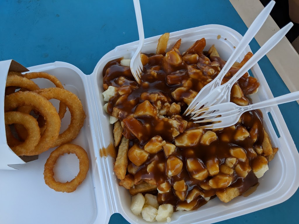 Tonys Chip Wagon | 6137 Perth St, Richmond, ON K0A 2Z0, Canada | Phone: (613) 838-2118