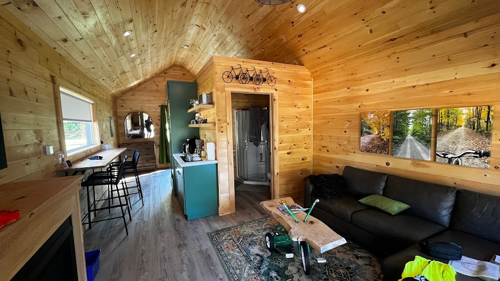 Blyth Trailway Cabins | 39709 Blyth Rd, Auburn, ON N0M 1E0, Canada | Phone: (519) 525-3486