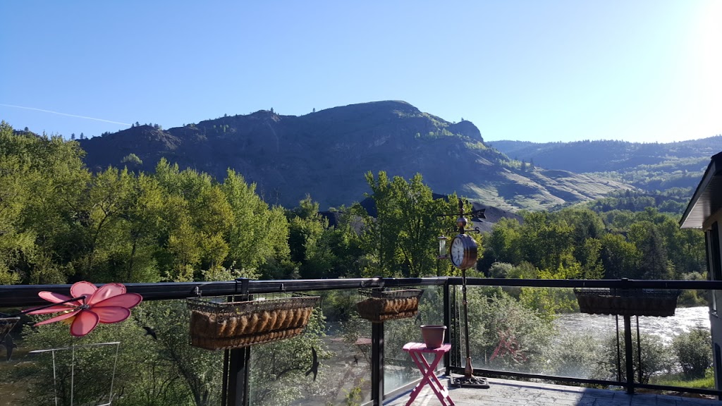 Noble House Suites Bed & Breakfast | 8780 Riverside Dr, Grand Forks, BC V0H 1H0, Canada | Phone: (250) 442-3393