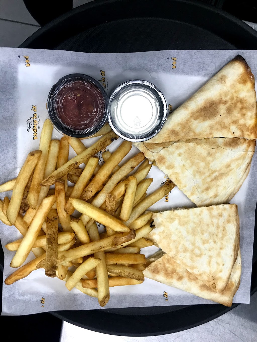 Wingn It | 3003 43 Ave, Stony Plain, AB T7Z 1L1, Canada | Phone: (780) 968-1795