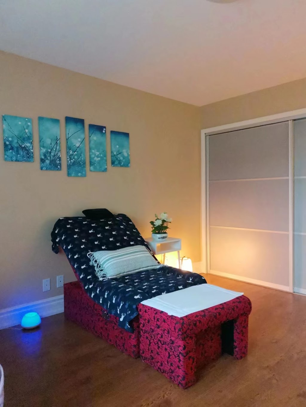 Lotus Wellness Centre | 41 Cachet Pkwy, Markham, ON L6C 1C5, Canada | Phone: (647) 878-4633