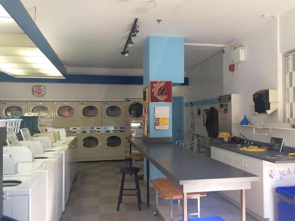 The box cleaner Soap Laundry | 1201 Rue Saint-Zotique E, Montréal, QC H2S 1N6, Canada | Phone: (514) 274-2424