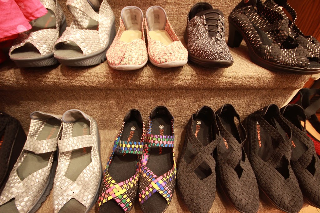 Portside Boutique | 312 St Lawrence St, Merrickville, ON K0G 1N0, Canada | Phone: (613) 269-4141