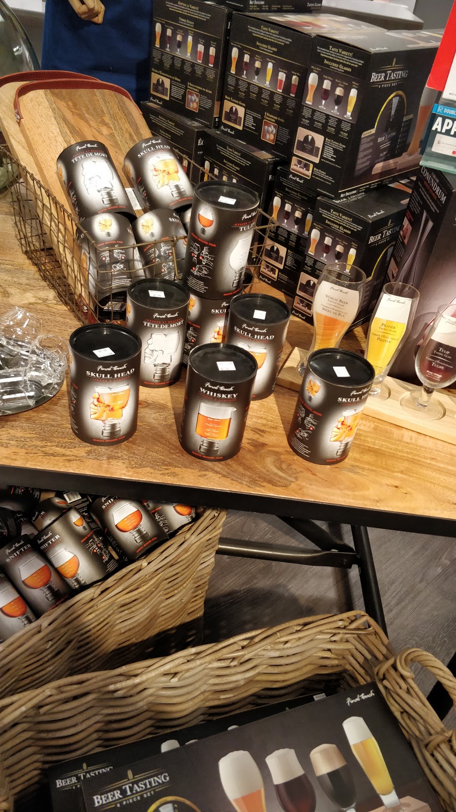 Hudsons Bay | 109 St NW, Edmonton, AB T5G 3A6, Canada | Phone: (780) 479-7100