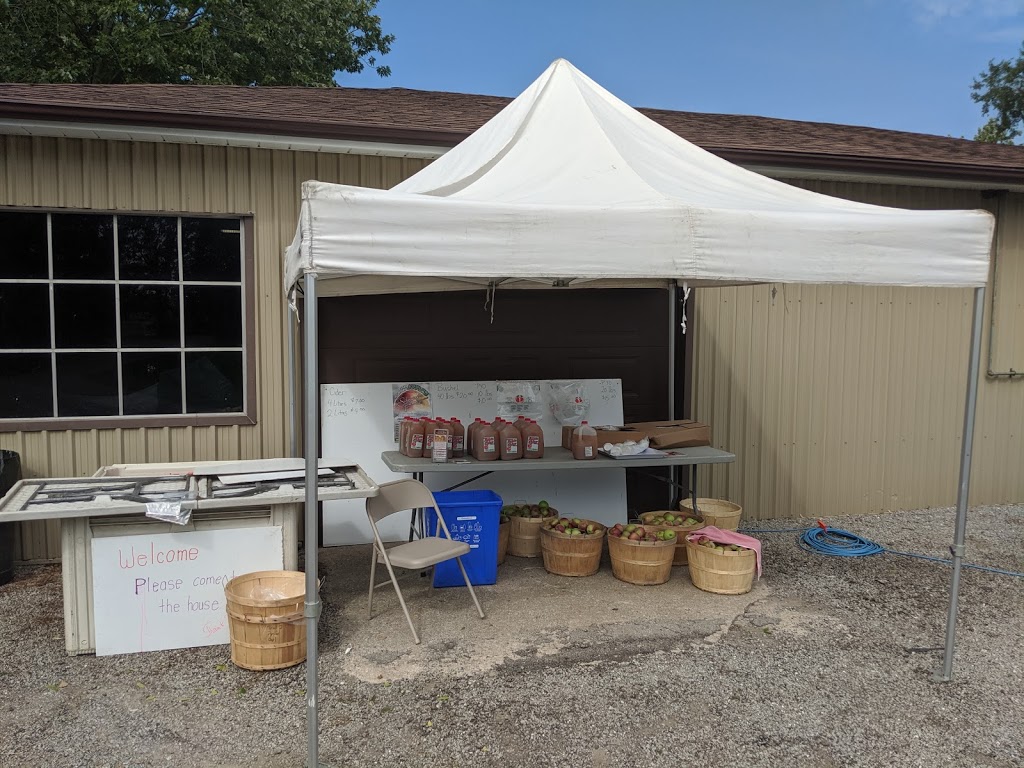 Silmaril Farm and Kennel | 144 Russ Rd, Grimsby, ON L3M 4E7, Canada | Phone: (905) 945-7963