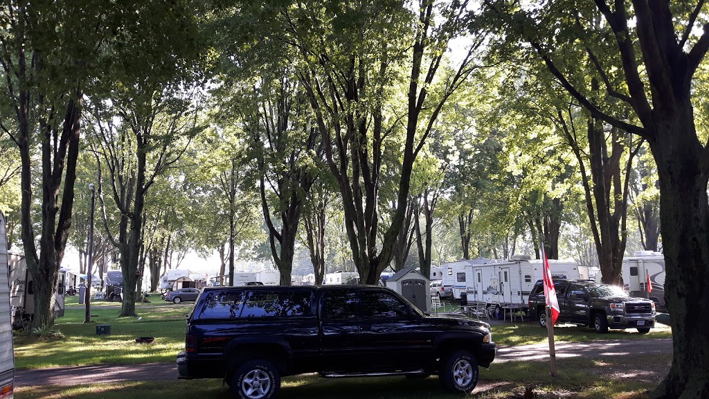 Rondeau Shores Park | Morpeth, ON N0P 1X0, Canada | Phone: (519) 674-3330