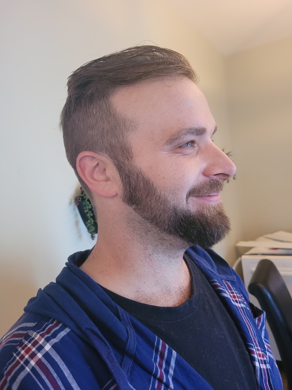 Hair By Kim | 34 Hughes St, St Thomas, ON N5P 2Y8, Canada | Phone: (519) 319-7360