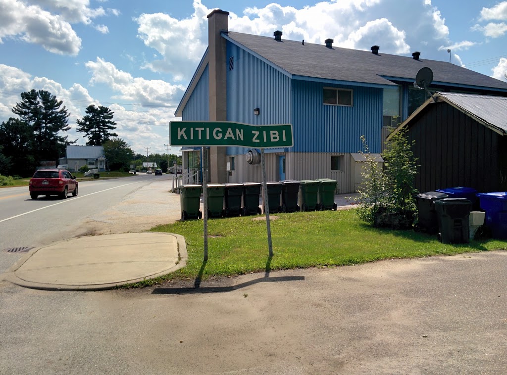 Esso | 311 Rue Principale S, Maniwaki, QC J9E 2A7, Canada | Phone: (819) 449-6074