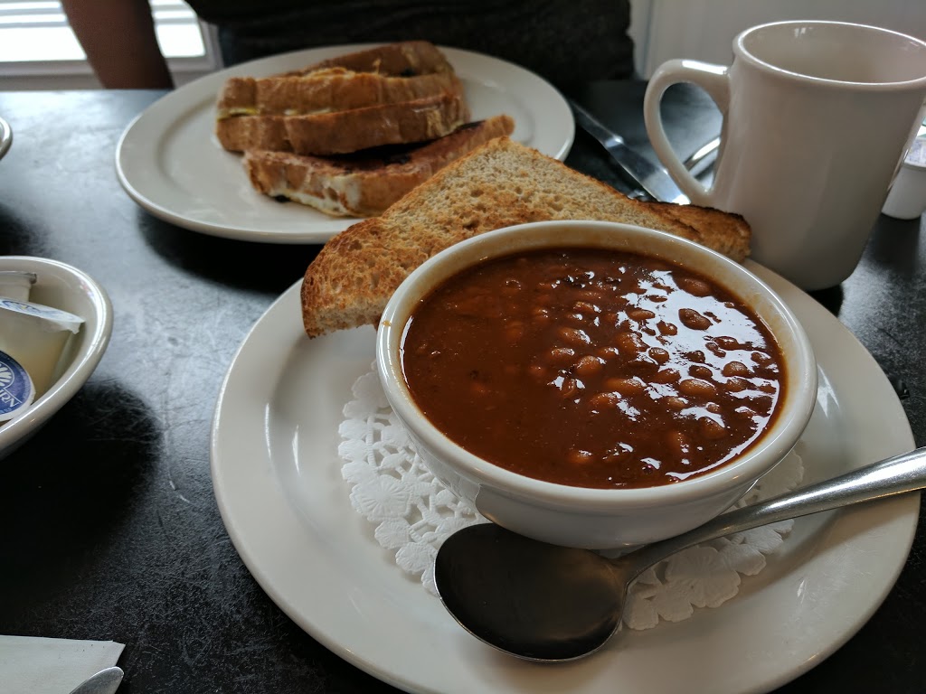 Classic Cafe East | 73 Duckworth St, St. Johns, NL A1C 5H7, Canada | Phone: (709) 726-4444