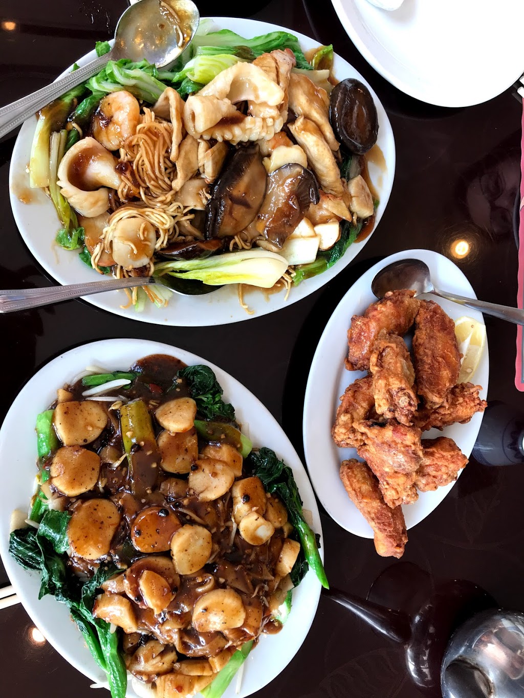Golden Dragon Restaurant | 1285 Commissioners Rd W, London, ON N6K 1C9, Canada | Phone: (519) 472-2180