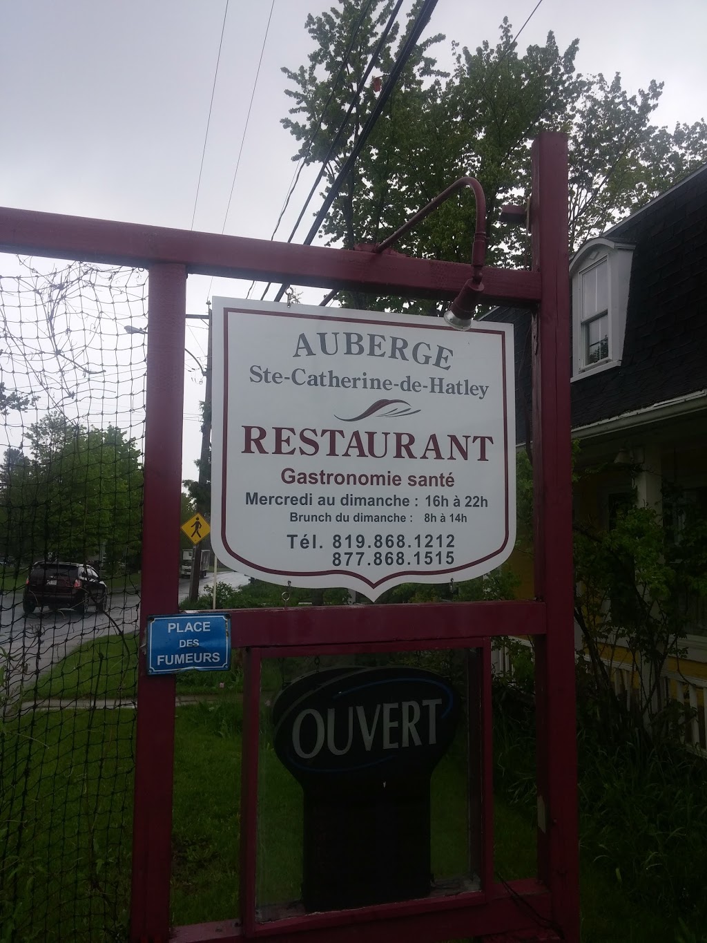 Auberge Sainte Catherine de Hatley | 2 Rue la Grande, Sainte-Catherine-de-Hatley, QC J0B 1W0, Canada | Phone: (819) 868-1212