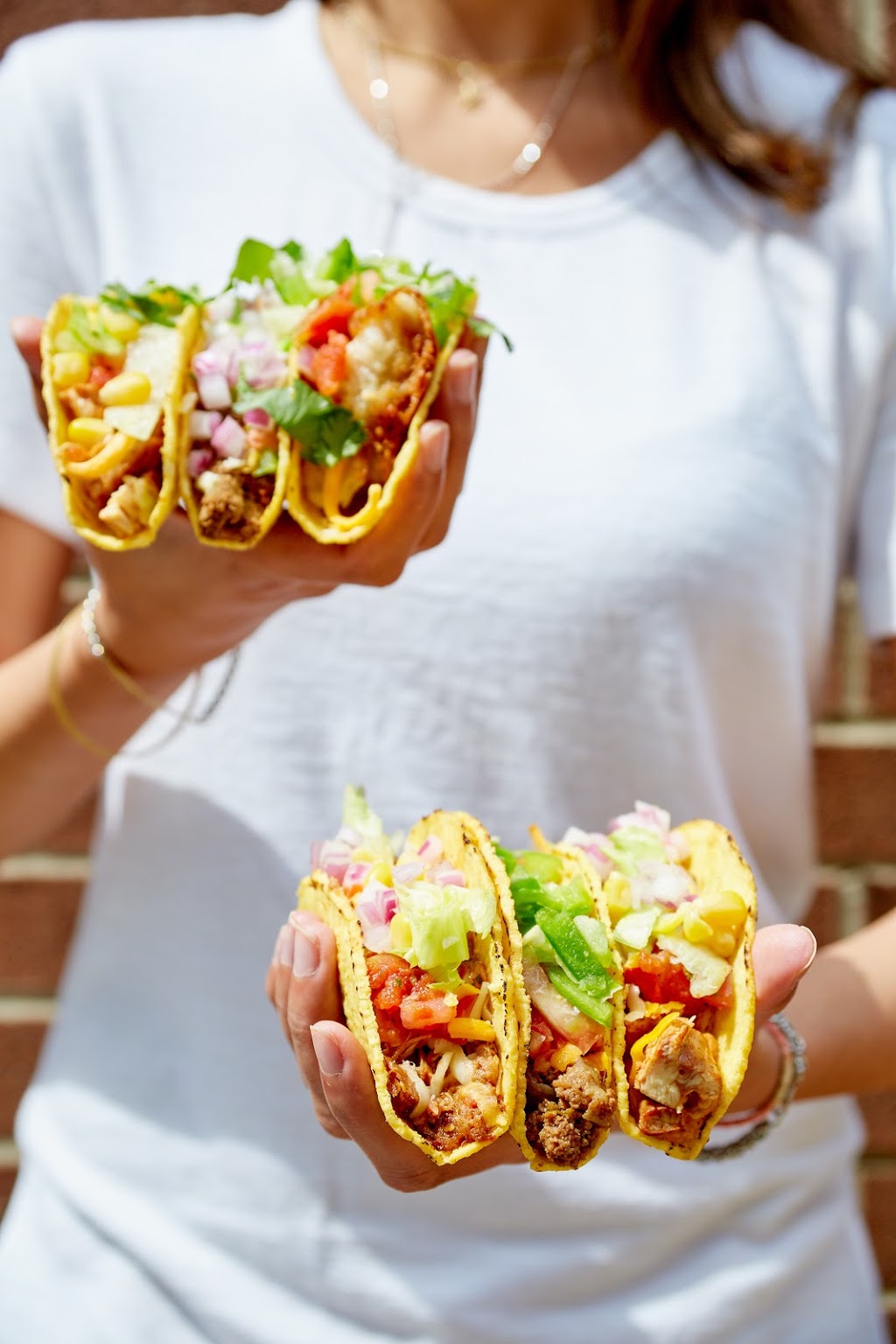 barBURRITO | 255 Dundas St E, Waterdown, ON L0R 2H6, Canada | Phone: (905) 690-2225