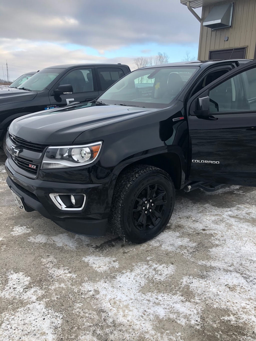 Exclusive Detailing | 2223 Hamilton Rd Unit 27-28, Trenton, ON K8V 6E1, Canada | Phone: (613) 920-4929