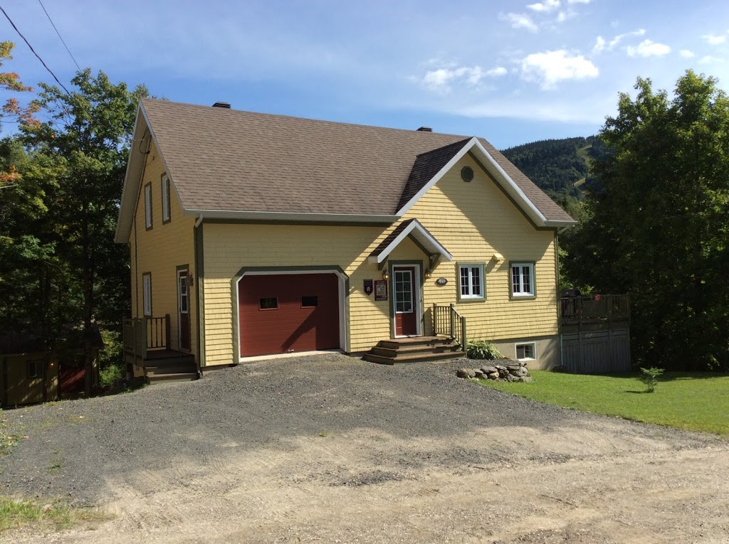 Le Quatre-Saisons | 107 Rue de lEsplanade, Buckland, QC G0R 4A0, Canada | Phone: (877) 869-3676