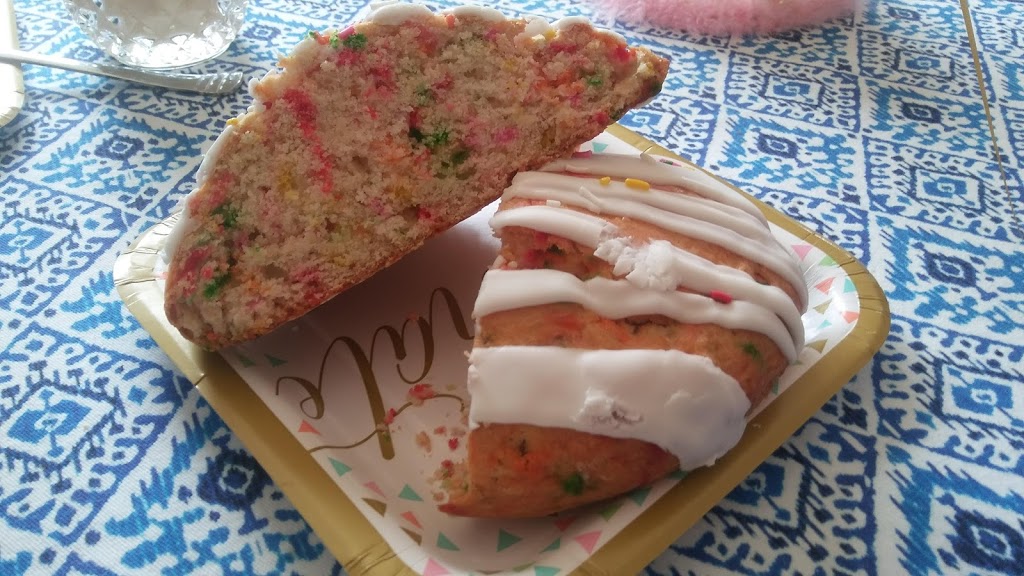 McDuffies Bakery | 9920 Main St, Clarence, NY 14031, USA | Phone: (716) 407-3046