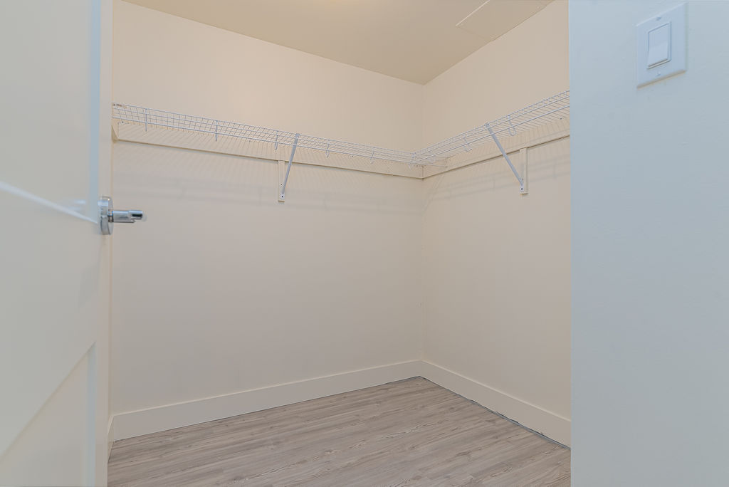 Elmridge Heights | 150 Elm Ridge Dr, Kitchener, ON N2N 1T7, Canada | Phone: (548) 490-9986