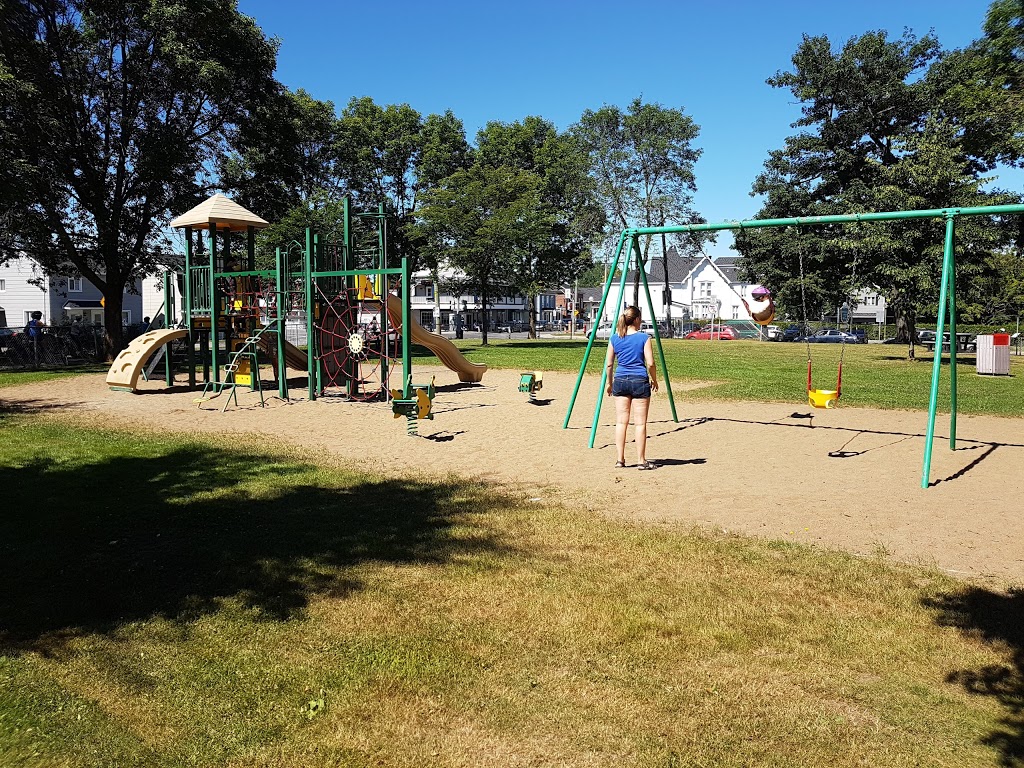 Parc Aline Welsh-Murphy | 2500 Boulevard Guillaume-Couture, Saint-Romuald, QC G6W 2Y8, Canada