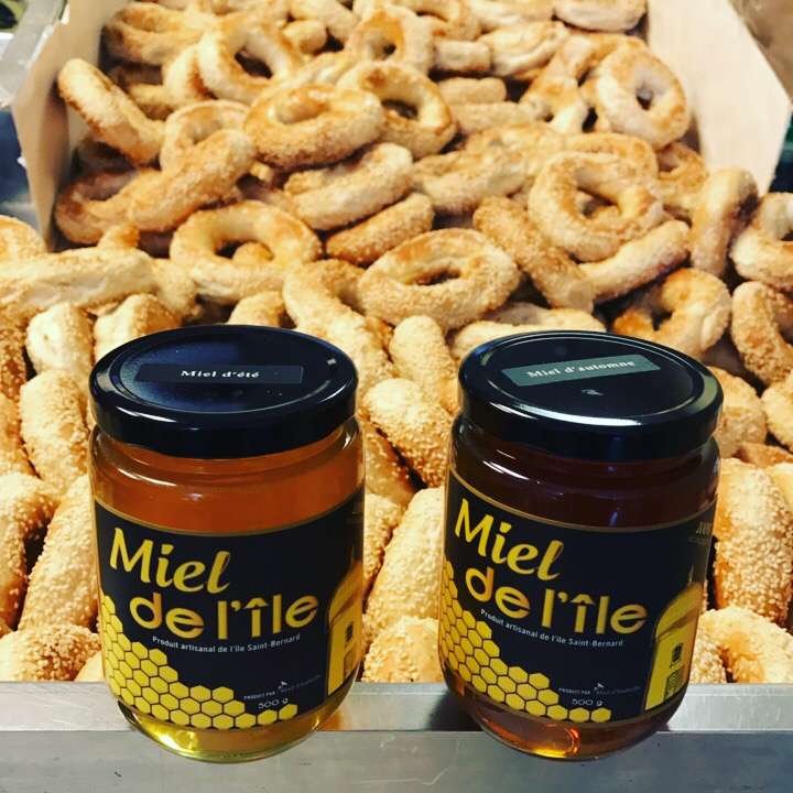 Chateau Bagel | 237 Boulevard Saint -Jean-Baptiste suite 106, Châteauguay, QC J6K 3C3, Canada | Phone: (450) 699-0311