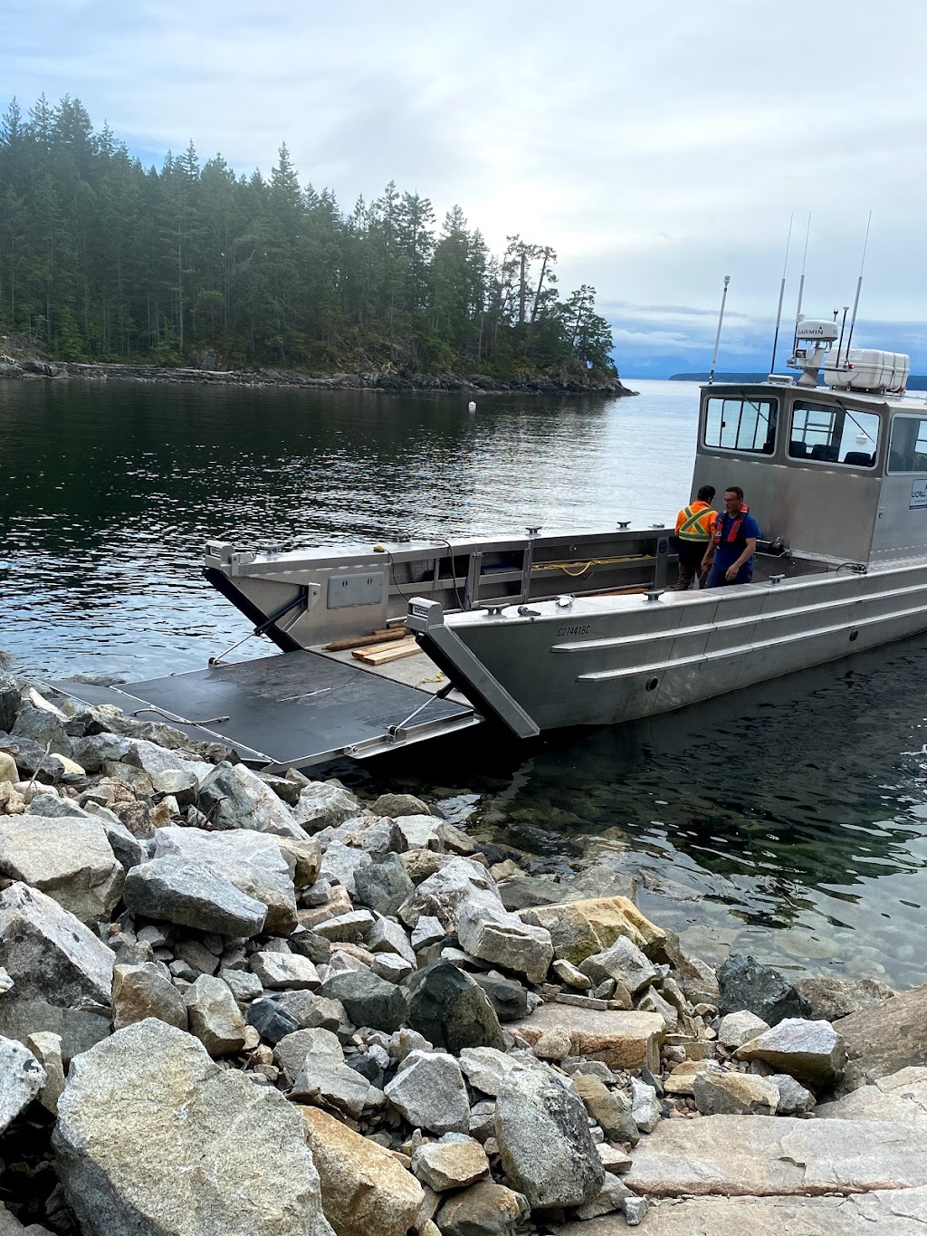 Access Point Marine Transportation & Savary Island Ferry | 9995 Finn Bay Rd, Lund, BC V0N 2G0, Canada | Phone: (250) 270-1808