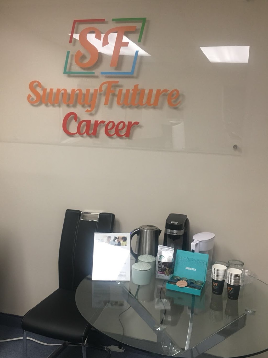 SunnyFuture Ltd. | 1390 Prince of Wales Dr #108, Ottawa, ON K2C 3N6, Canada | Phone: (613) 680-3133