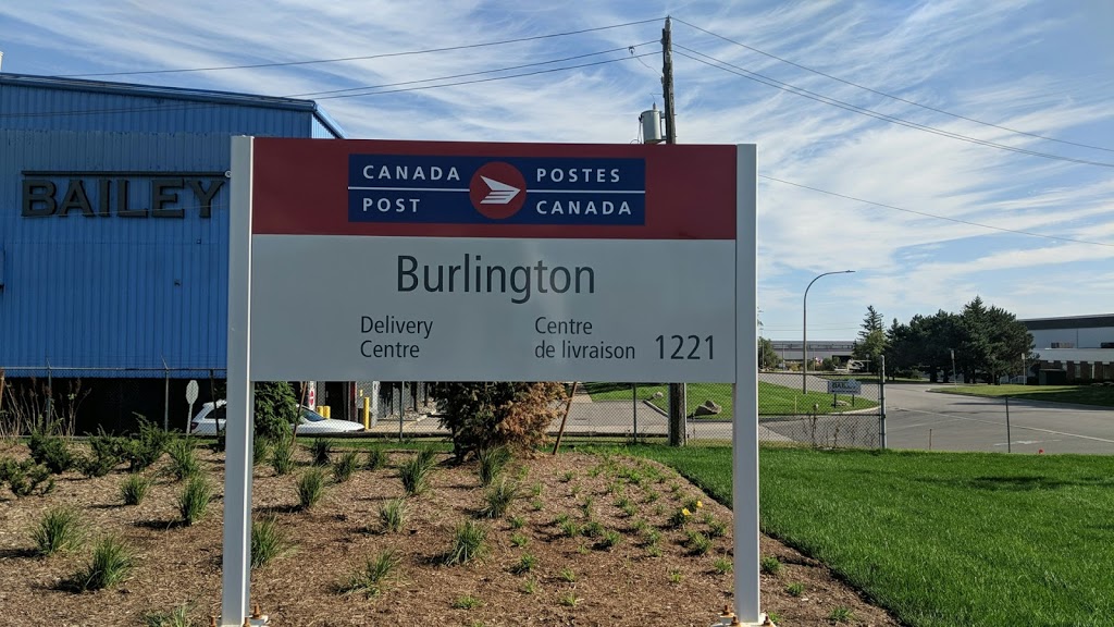 Canada post | point of interest | 1221 Heritage Rd, Burlington, ON L7L 4Y1, Canada | 8002671177 OR +1 800-267-1177