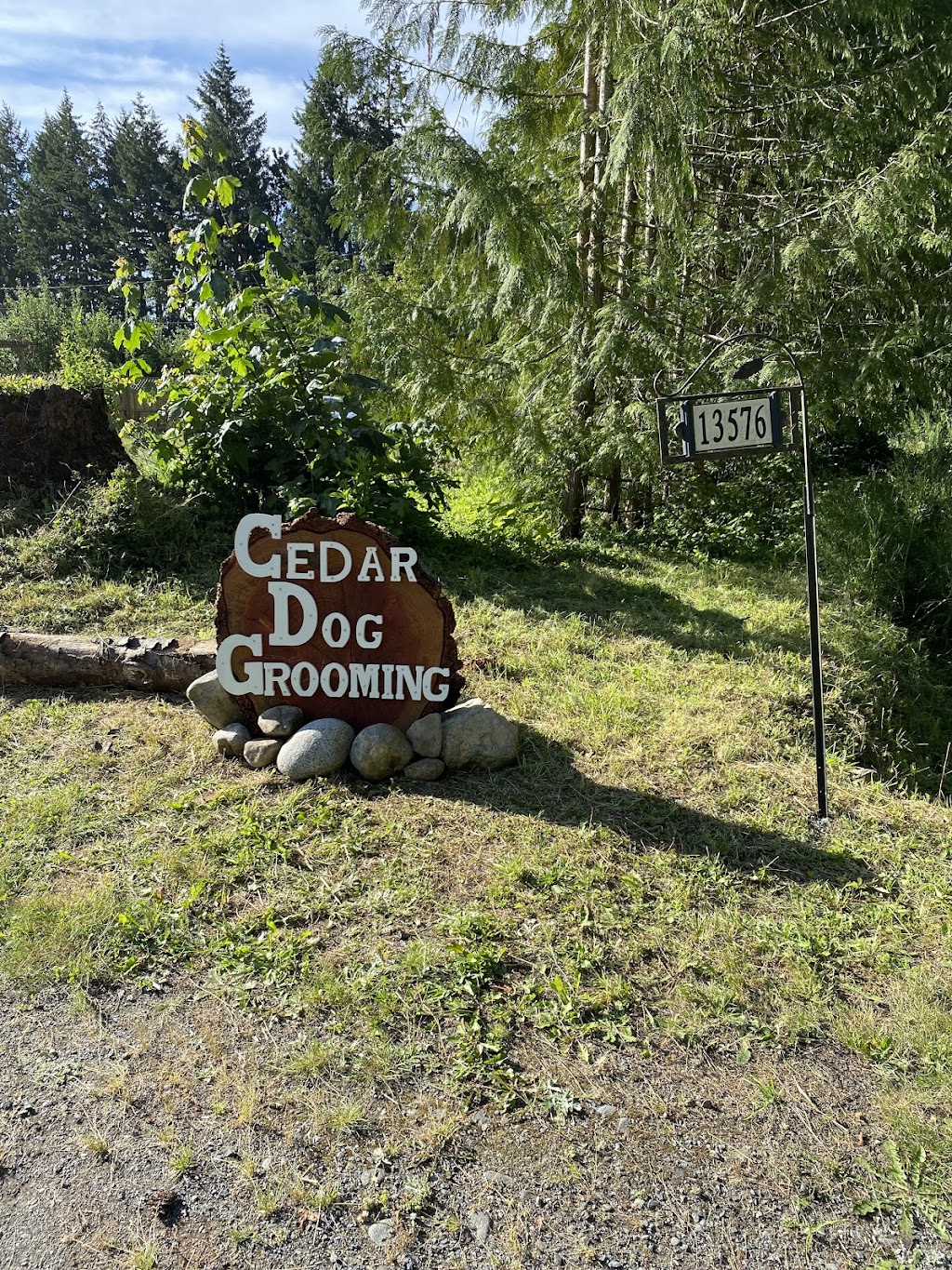 Cedar Dog Grooming | 13576 Adshead Rd, Ladysmith, BC V9G 1H6, Canada | Phone: (604) 698-9572