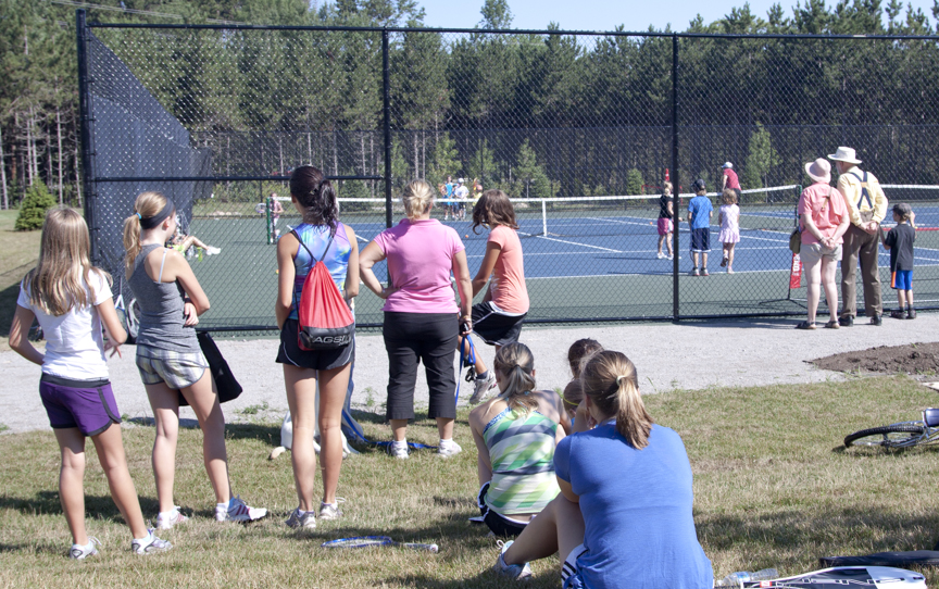 Oro-Medonte Tennis Club - OMTC | 3375 4 Line N, Shanty Bay, ON L0L 2L0, Canada | Phone: (705) 302-1132