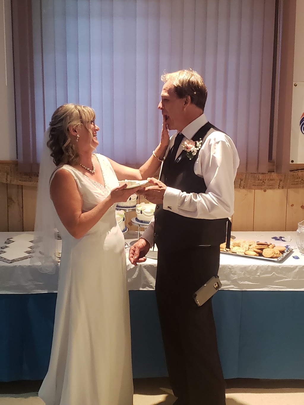 Royal Canadian Legion Branch 405 | 9 Mary St, Burks Falls, ON P0A 1C0, Canada | Phone: (705) 382-3137