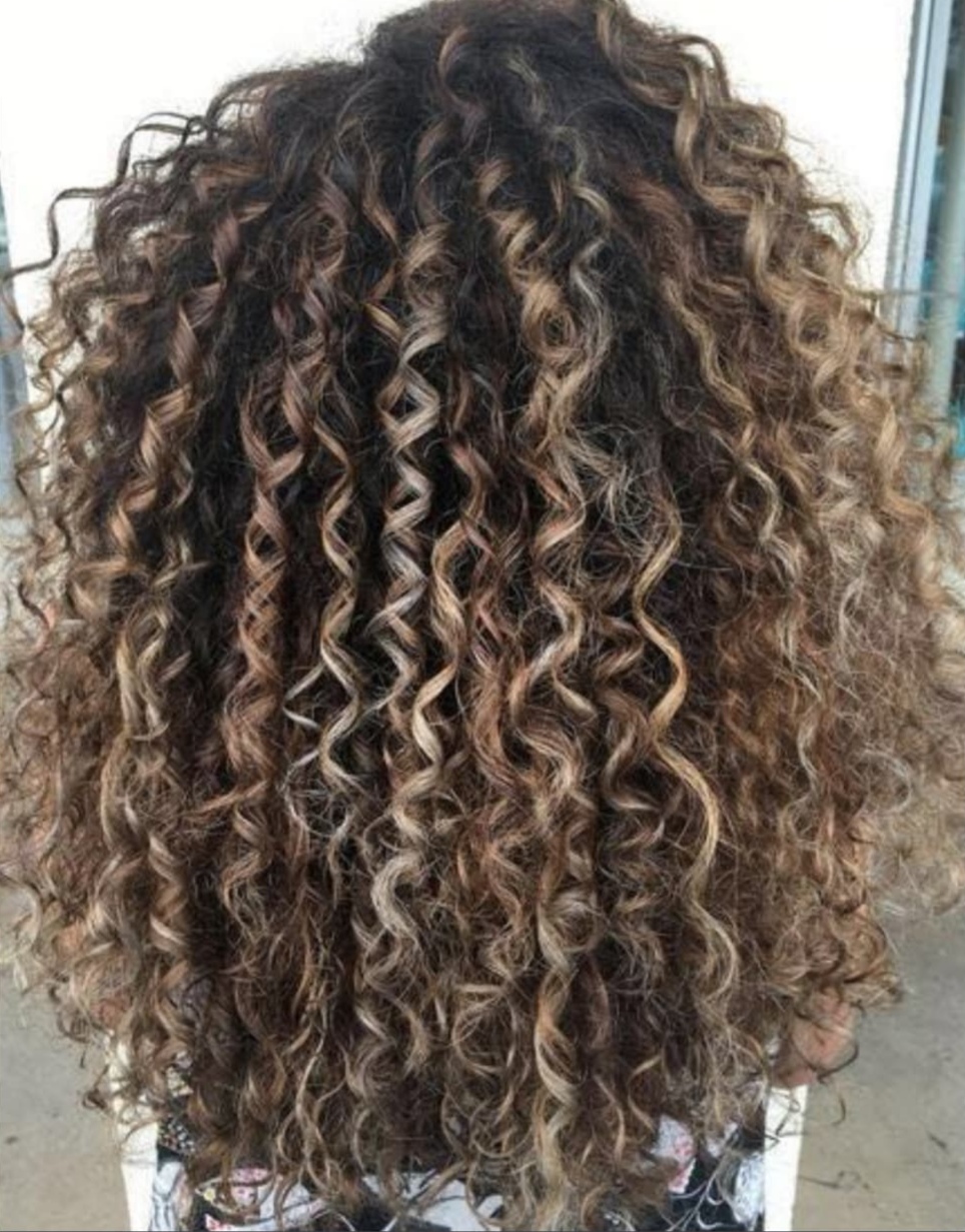 Zahra Studio SPA coiffure & Médico esthétique | 653 Boulevard Cote Vertu Ouest, Saint-Laurent, QC H4L 1Y2, Canada | Phone: (514) 855-1001