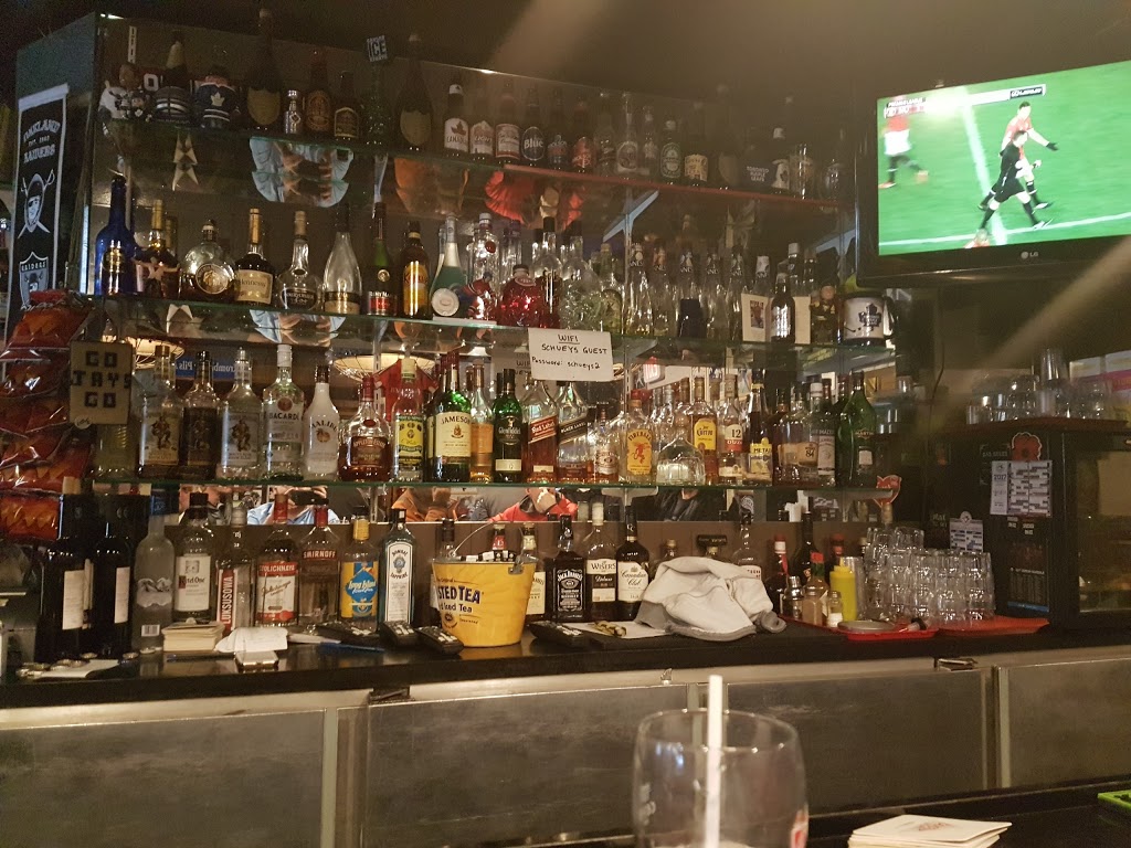 Schueys Bar & Grill | 1130 Martin Grove Rd, Etobicoke, ON M9W 4W1, Canada | Phone: (416) 249-1516