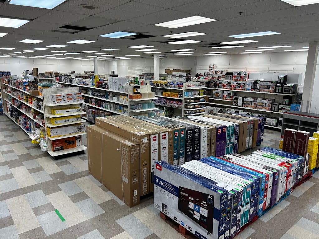 Centre Boom Liquidation Cowansville | 175 Rue Principale Suite 25, Cowansville, QC J2K 3L9, Canada | Phone: (450) 955-9561