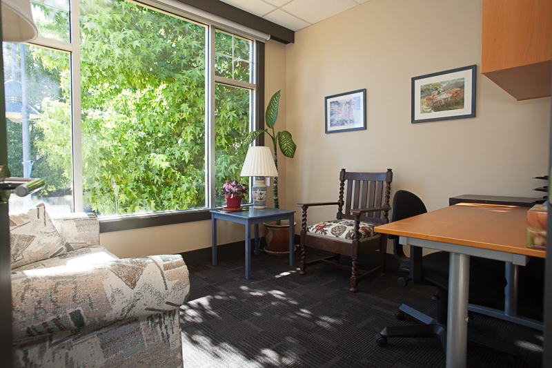 The Counselling Group | 1548 Johnston Rd, White Rock, BC V4B 3Z8, Canada | Phone: (604) 538-2323