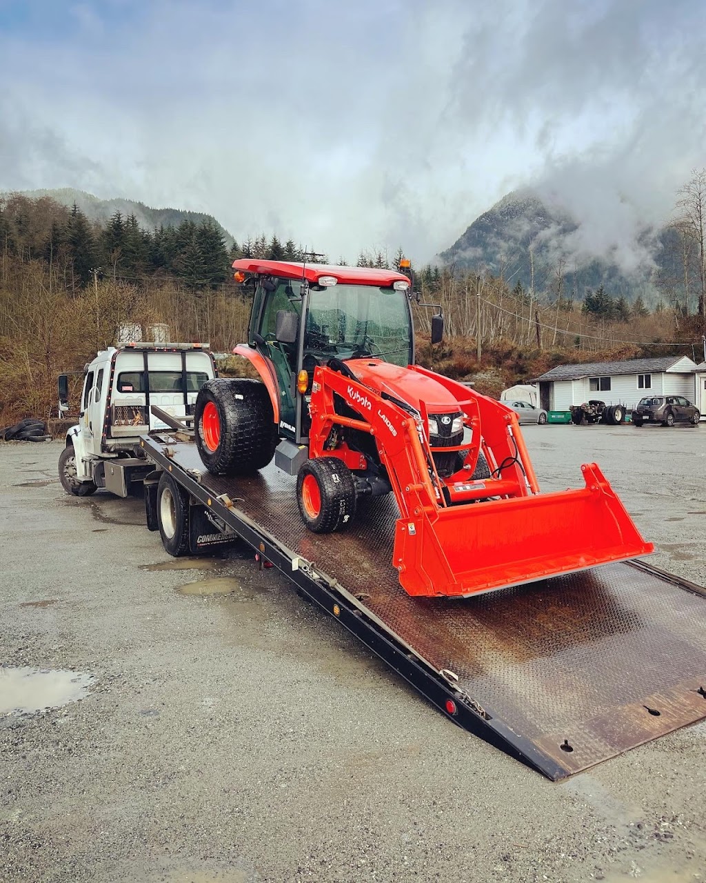 Sunshine Coast Auto Towing Ltd | 5880 Sechelt Inlet Rd, Sechelt, BC V0N 3A2, Canada | Phone: (604) 740-3939