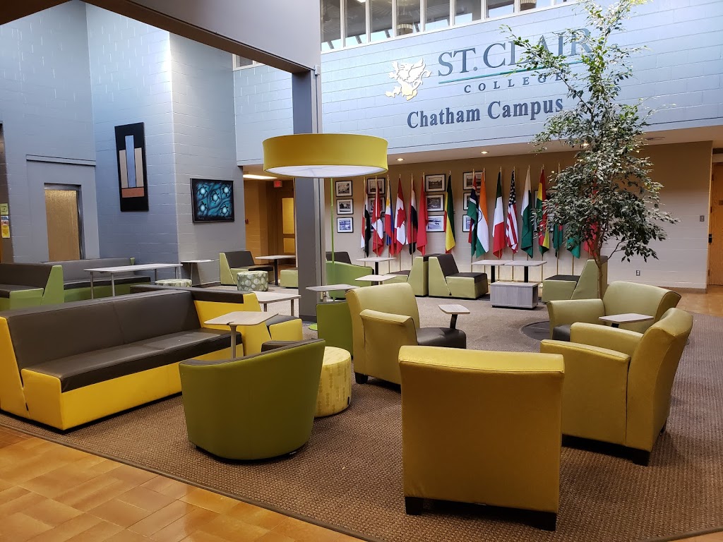 St. Clair College Bookstore | Thames Campus, 1001 Grand Ave W, Chatham, ON N7M 5W4, Canada | Phone: (519) 354-9100