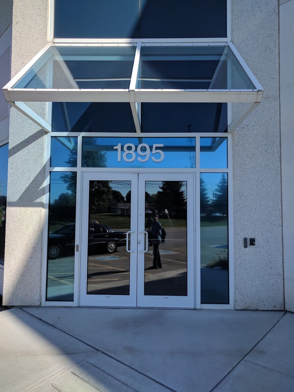 Q9 Networks | 1895 Williams Pkwy E, Brampton, ON L6S 6E6, Canada | Phone: (877) 519-7200