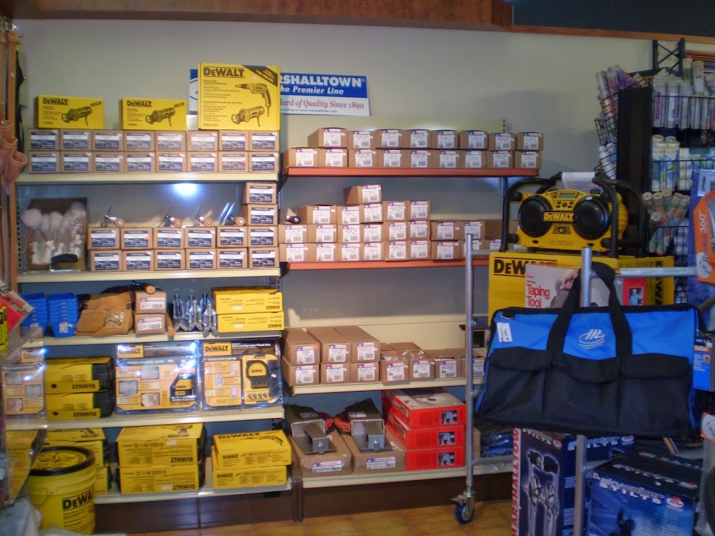 Peinture Sherbrooke | Peinture et Ciment de lEstrie (2000) INC | 819 Rue Chalifoux, Sherbrooke, QC J1G 1R7, Canada | Phone: (819) 569-4368