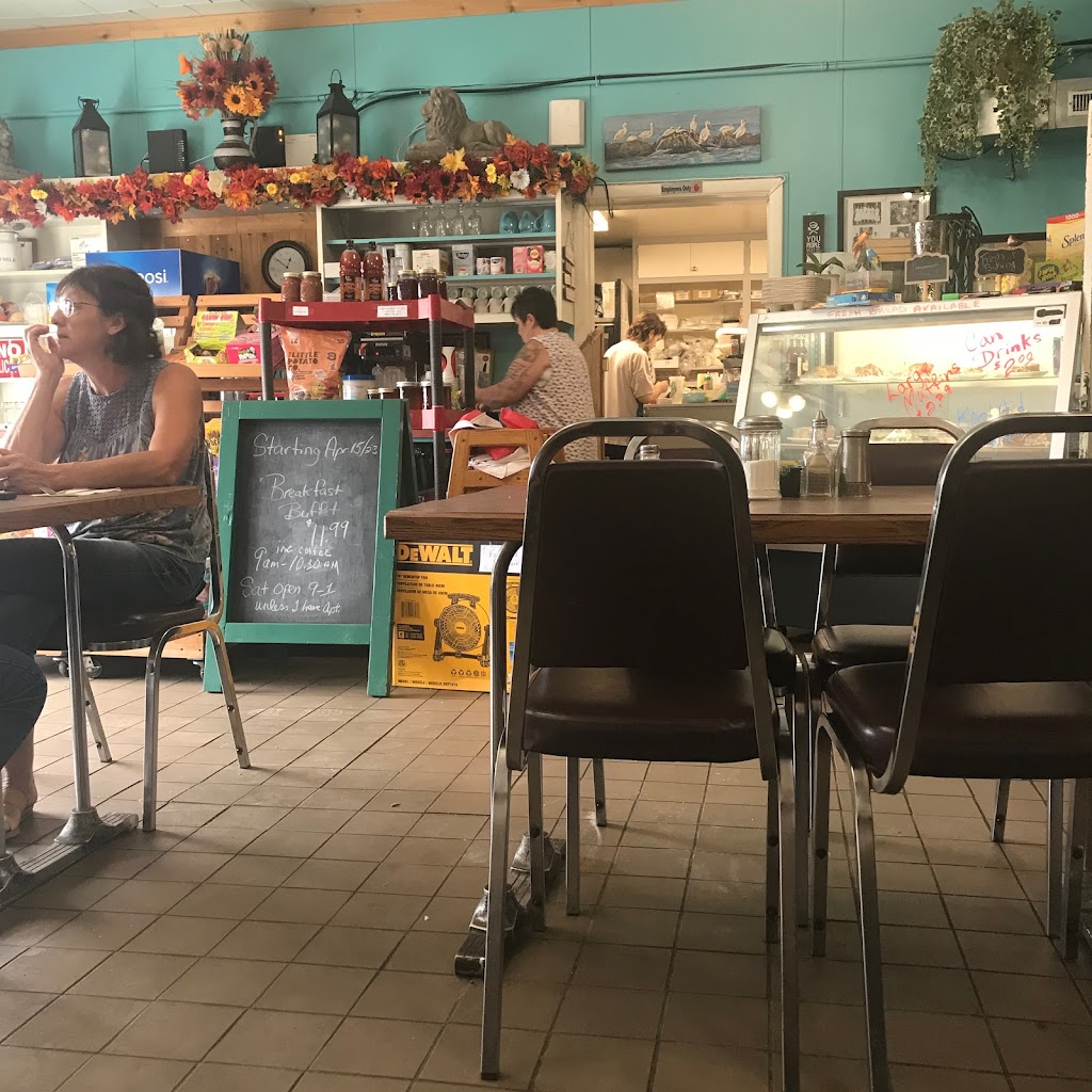 Austin Cafe and Grill | Manitoba Ave, Austin, MB R0H 0C0, Canada | Phone: (204) 637-3330