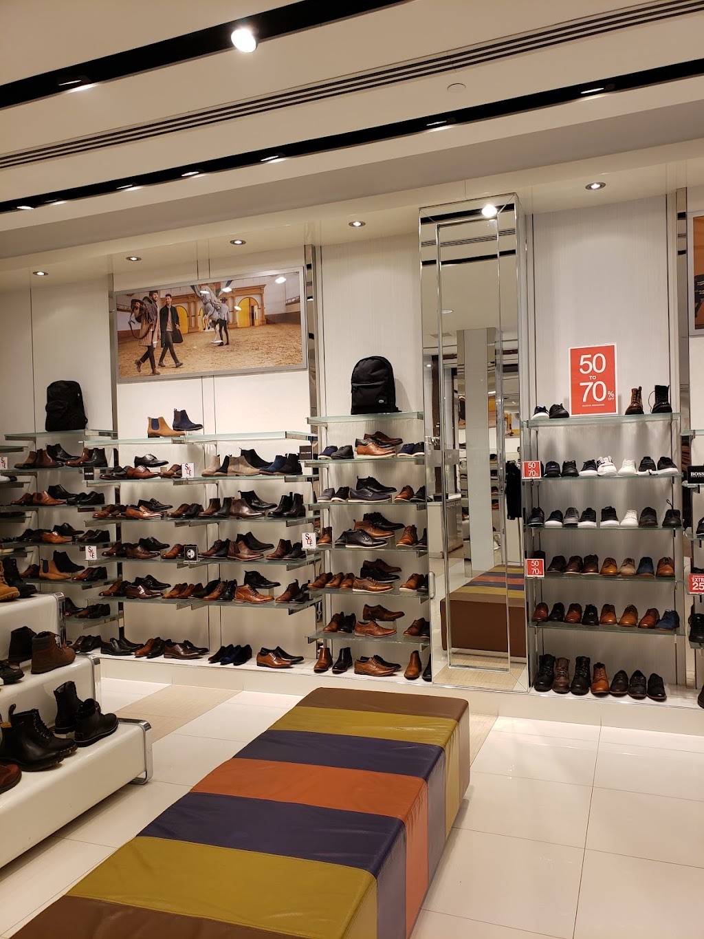 Browns | 900 Maple Ave, Burlington, ON L7S 2J8, Canada | Phone: (905) 333-1041