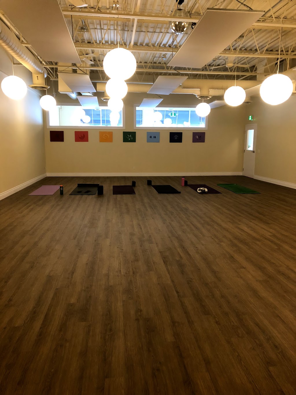 Power Yoga Canada City Centre | 925 Rathburn Rd E Unit B1, Mississauga, ON L4W 4C3, Canada | Phone: (905) 949-9997