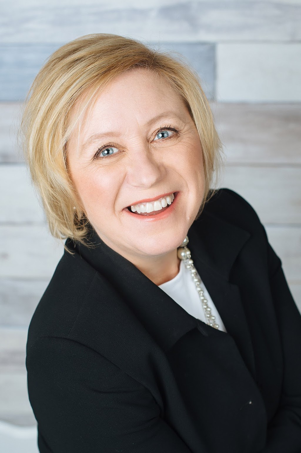 Royal Lepage Village Hudson | 472-B Rue Main, Hudson, QC J0P 1H0, Canada | Phone: (450) 458-5365