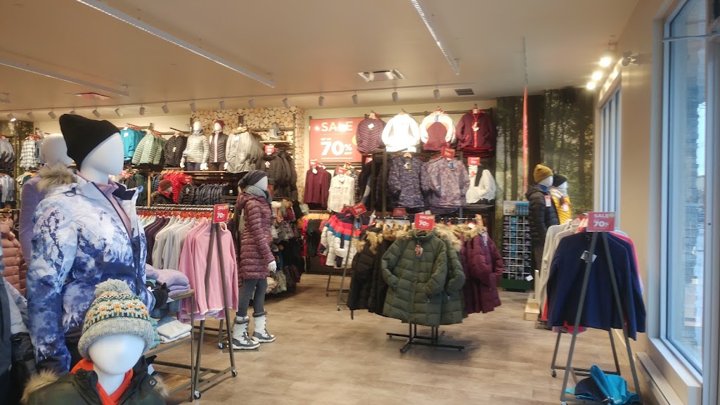 Mountain Warehouse | Unit VL5 16081 24 Ave Grandview Corners, Surrey, BC V3Z 9H7, Canada | Phone: (604) 385-3283