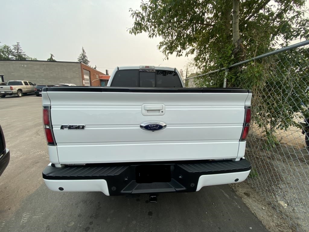 Uber Auto Body | 4603 Manilla Rd SE, Calgary, AB T2G 4B6, Canada | Phone: (403) 277-7637