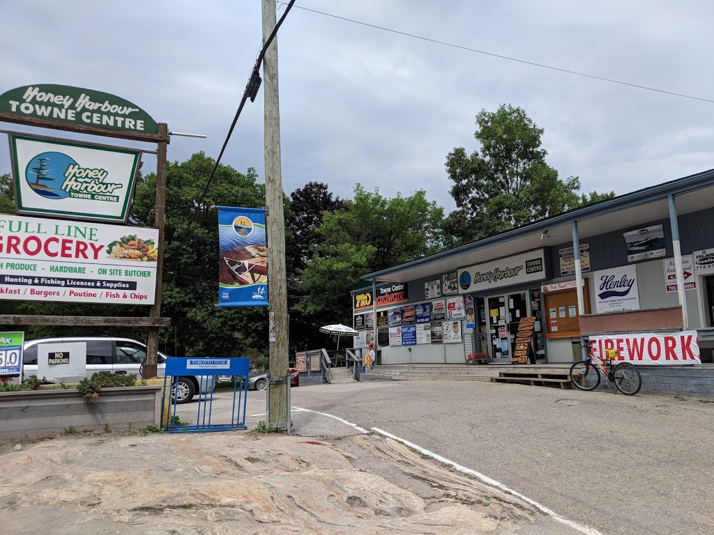 Honey Harbour Towne Centre | Honey Harbour Rd, Honey Harbour, ON P0E 1E0, Canada | Phone: (705) 756-2472