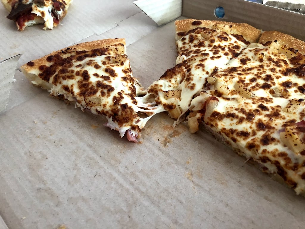 Pizza Hut | 4455 Sheppard Ave E Unit 3, Scarborough, ON M1S 3G9, Canada | Phone: (647) 689-2062