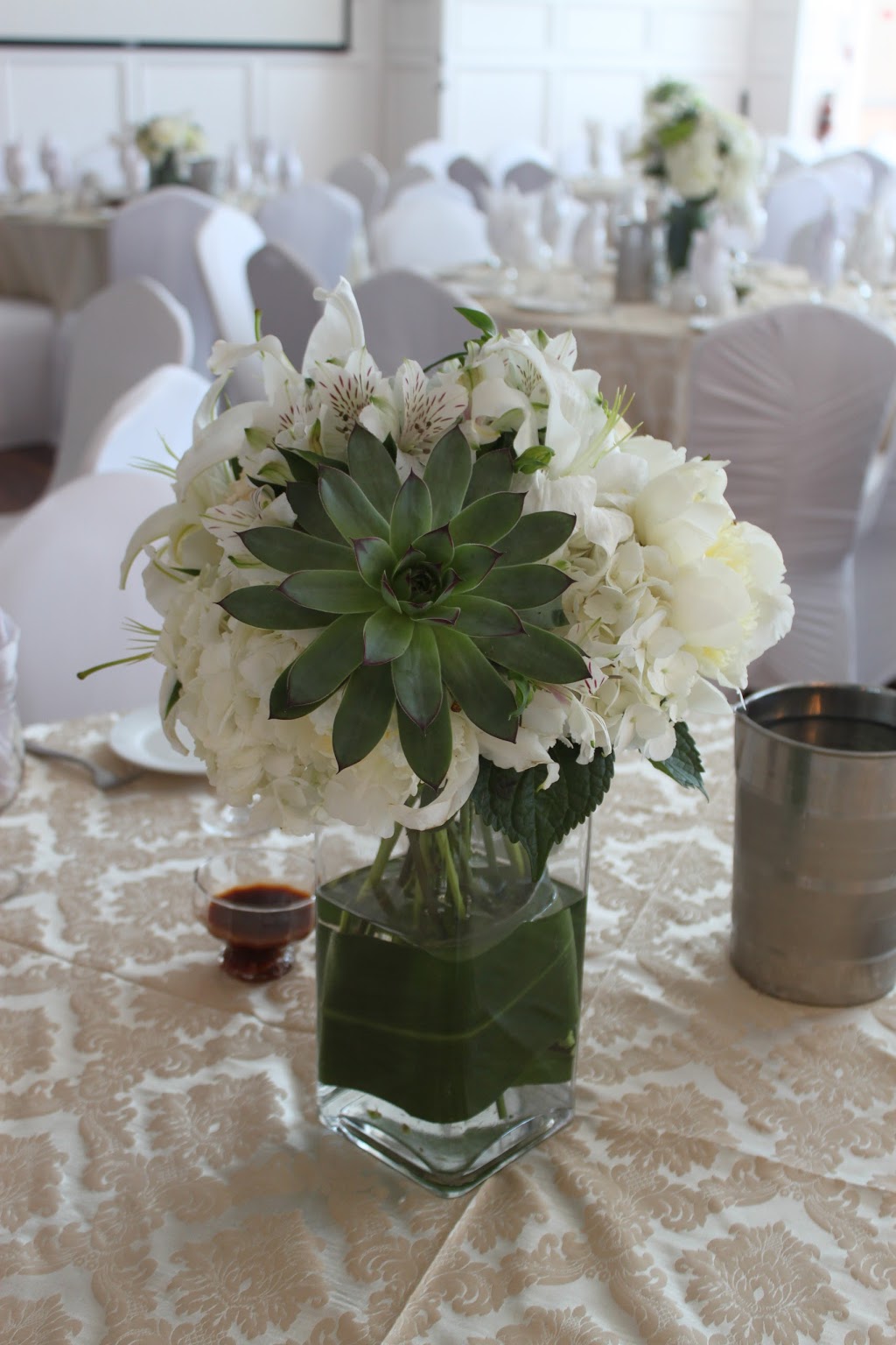 Sukis Flowers | 16695 92a Ave, Surrey, BC V4N 0C7, Canada | Phone: (604) 724-0396